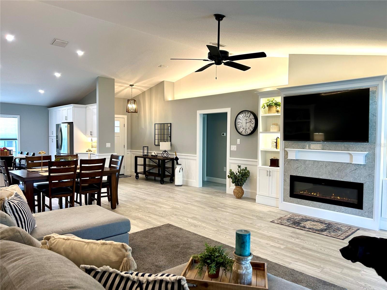 35 RIVERSIDE LN, PALM COAST, FL, 32164