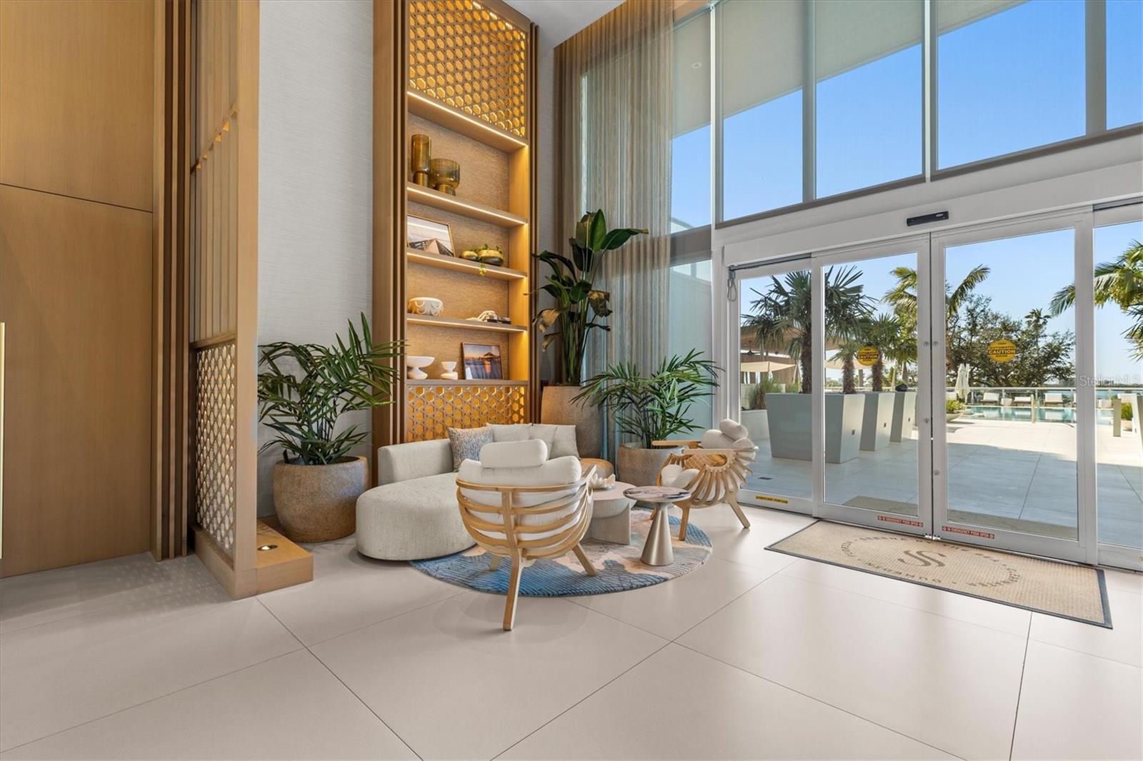 1020 SUNSET POINT RD #303, CLEARWATER, FL, 33755