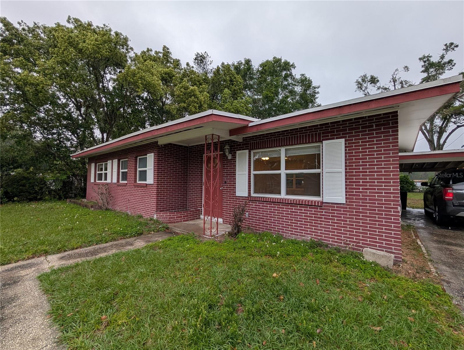 208 OAKWOOD DR, BROOKSVILLE, FL, 34601