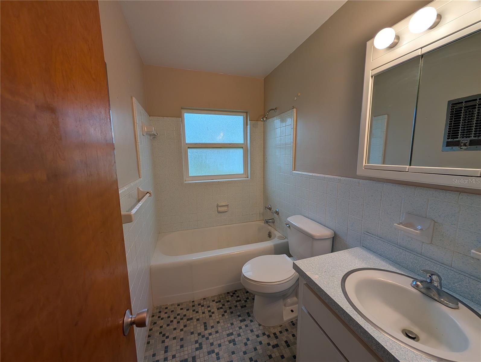 208 OAKWOOD DR, BROOKSVILLE, FL, 34601