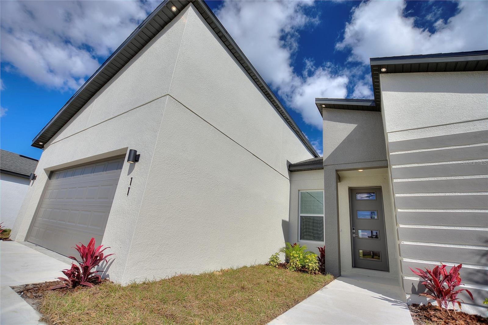 11 MAGNOLIA BLOSSOM LN, KISSIMMEE, FL, 34759