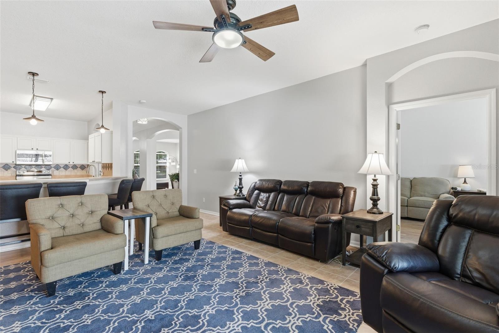 5832 HERONVIEW CRESCENT DR, LITHIA, FL, 33547