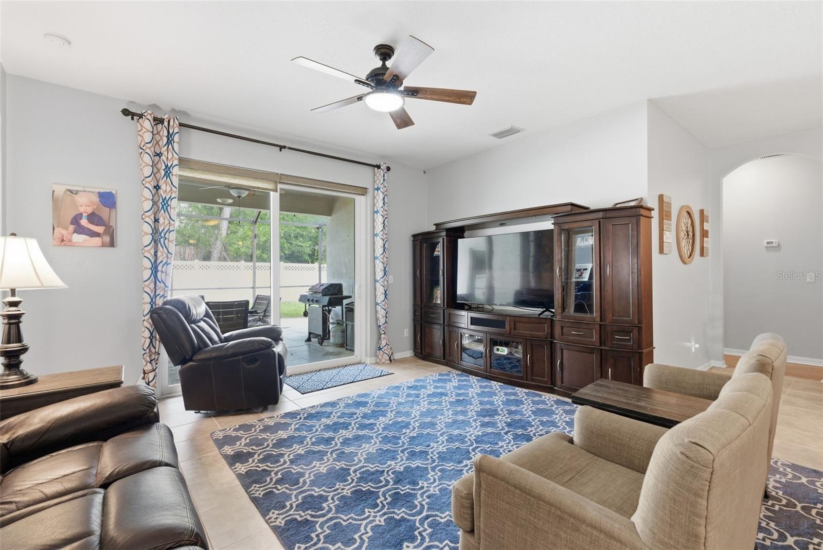 5832 HERONVIEW CRESCENT DR, LITHIA, FL, 33547