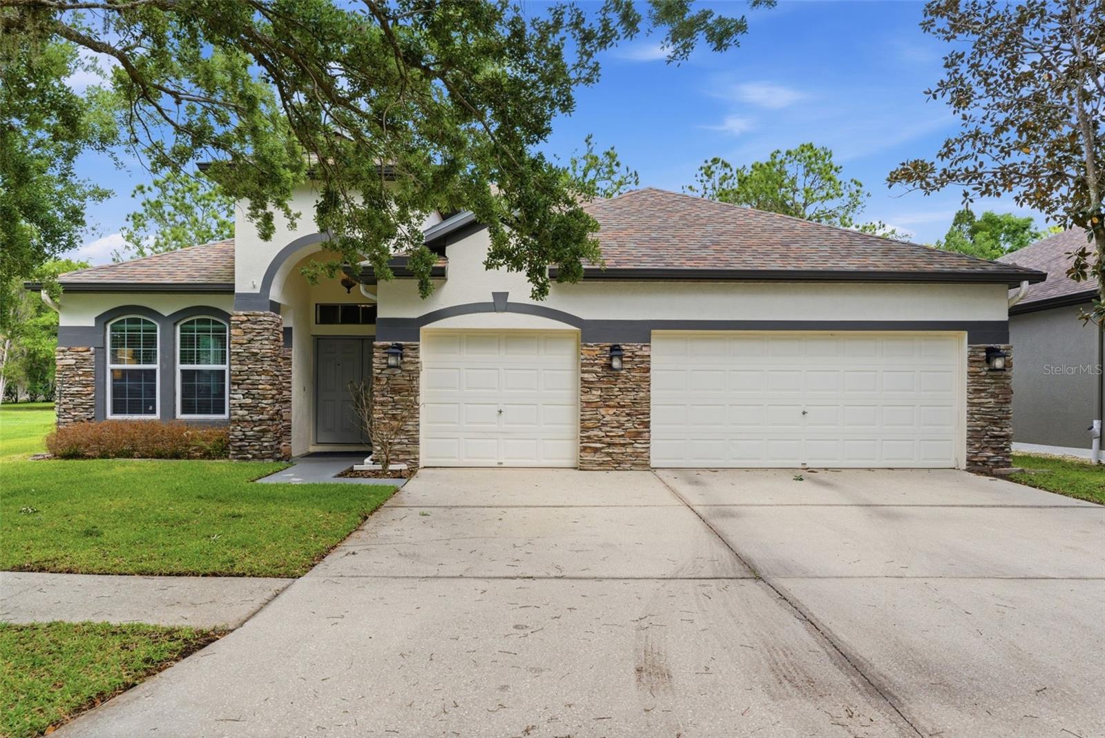 5832 HERONVIEW CRESCENT DR, LITHIA, FL, 33547