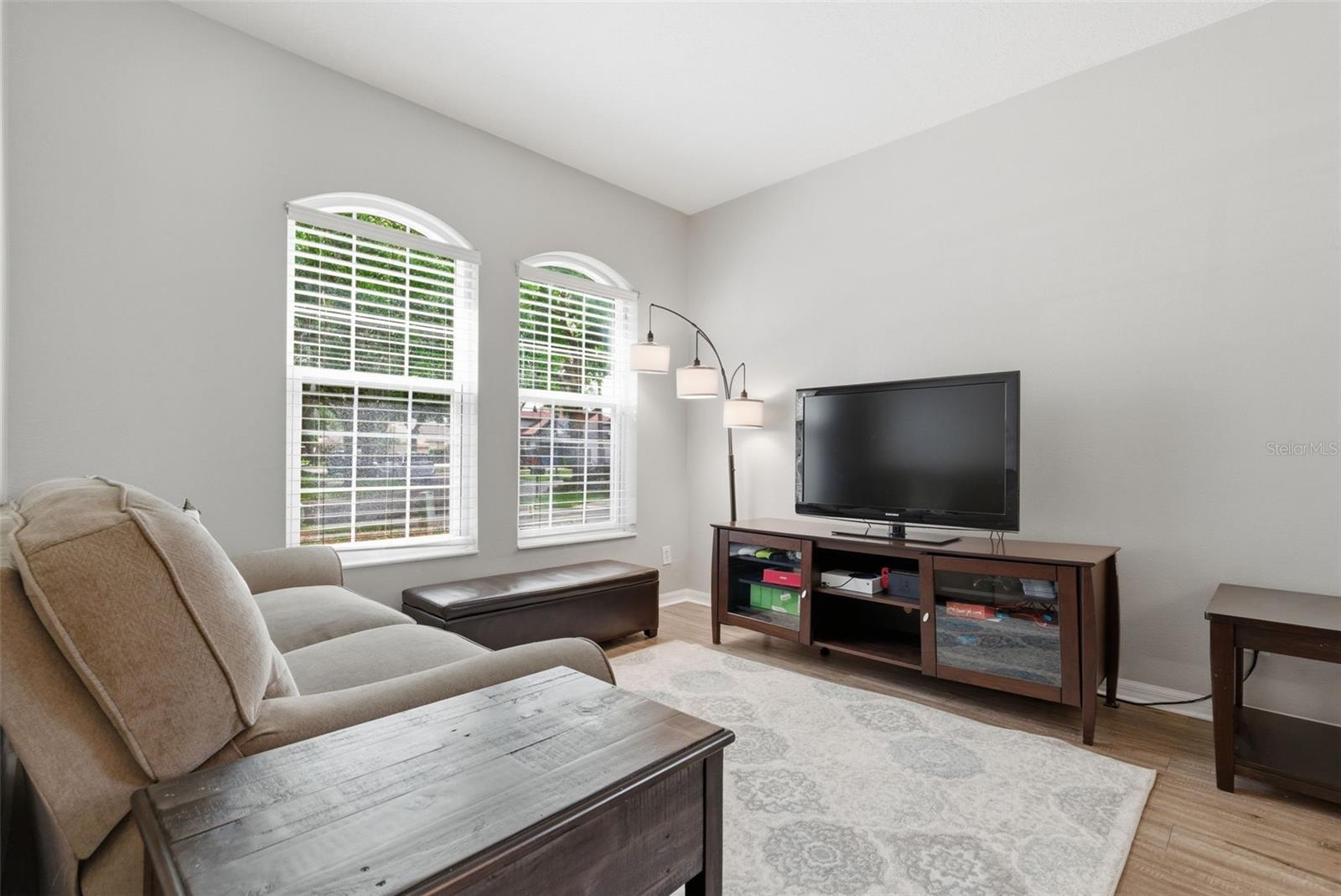 5832 HERONVIEW CRESCENT DR, LITHIA, FL, 33547