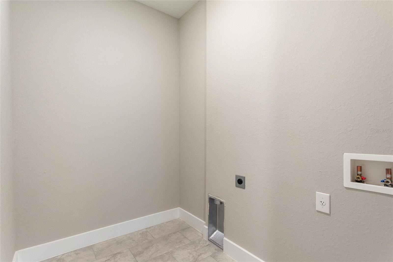 1251 DUSTIN RD, NORTH PORT, FL, 34288