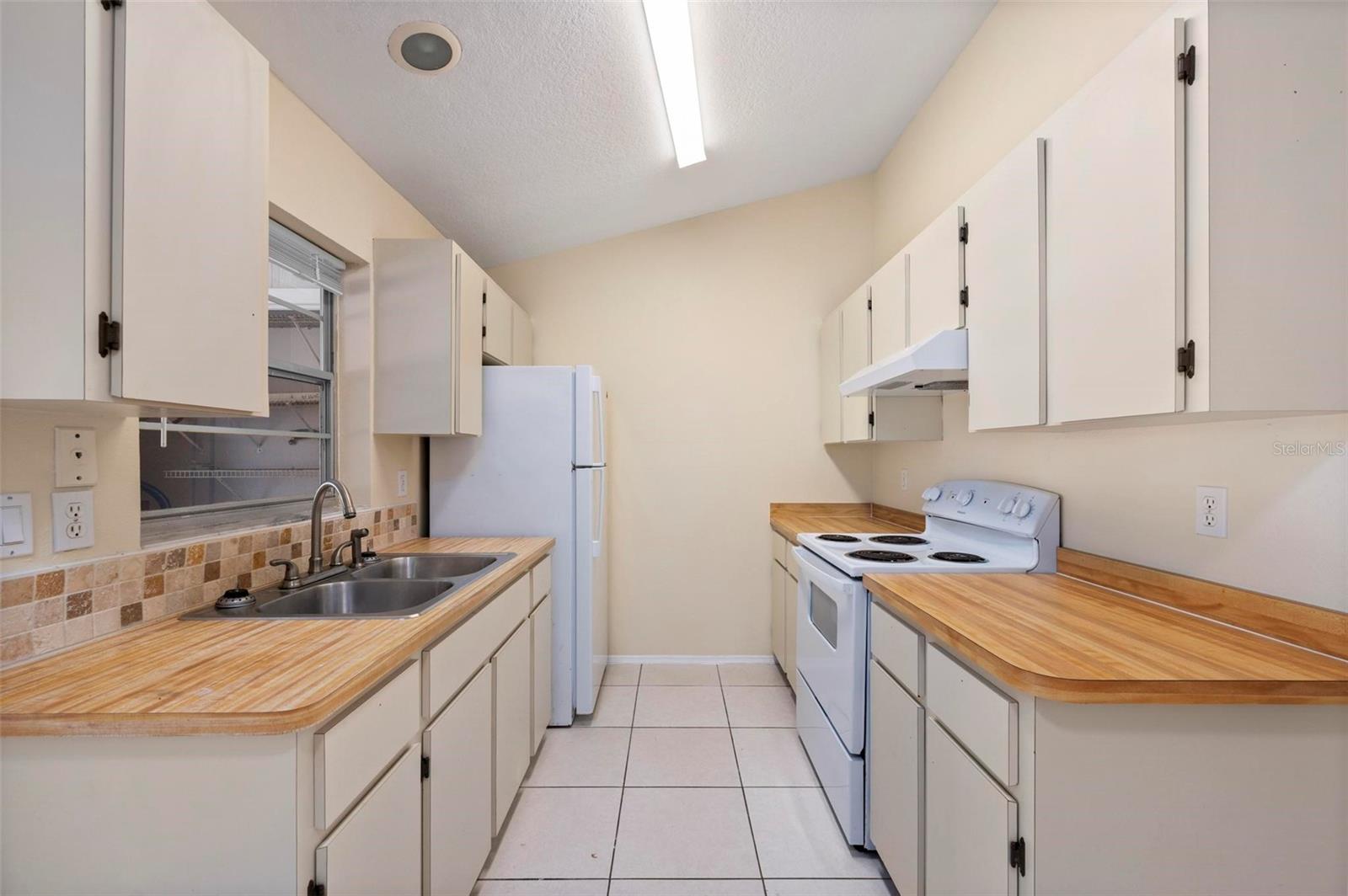 2087 COMO ST #B, PORT CHARLOTTE, FL, 33948