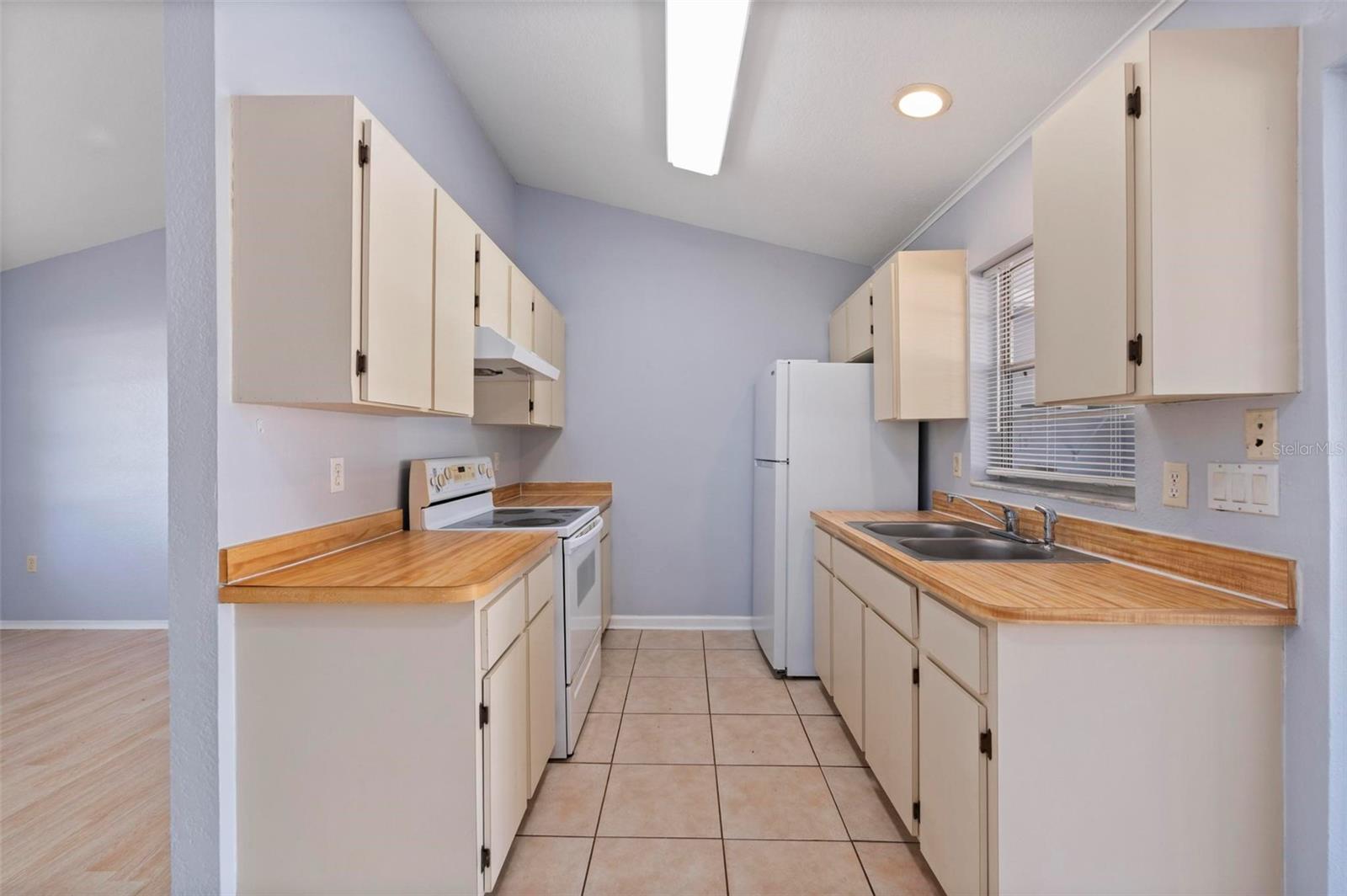 2087 COMO ST #B, PORT CHARLOTTE, FL, 33948