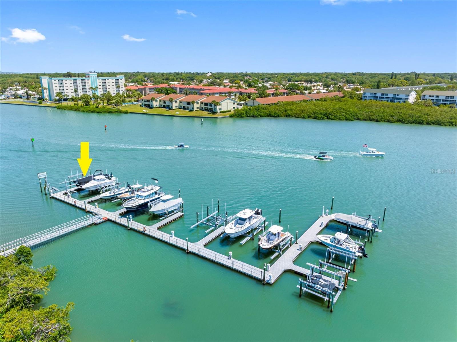 19915 GULF BLVD #806, INDIAN SHORES, FL, 33785