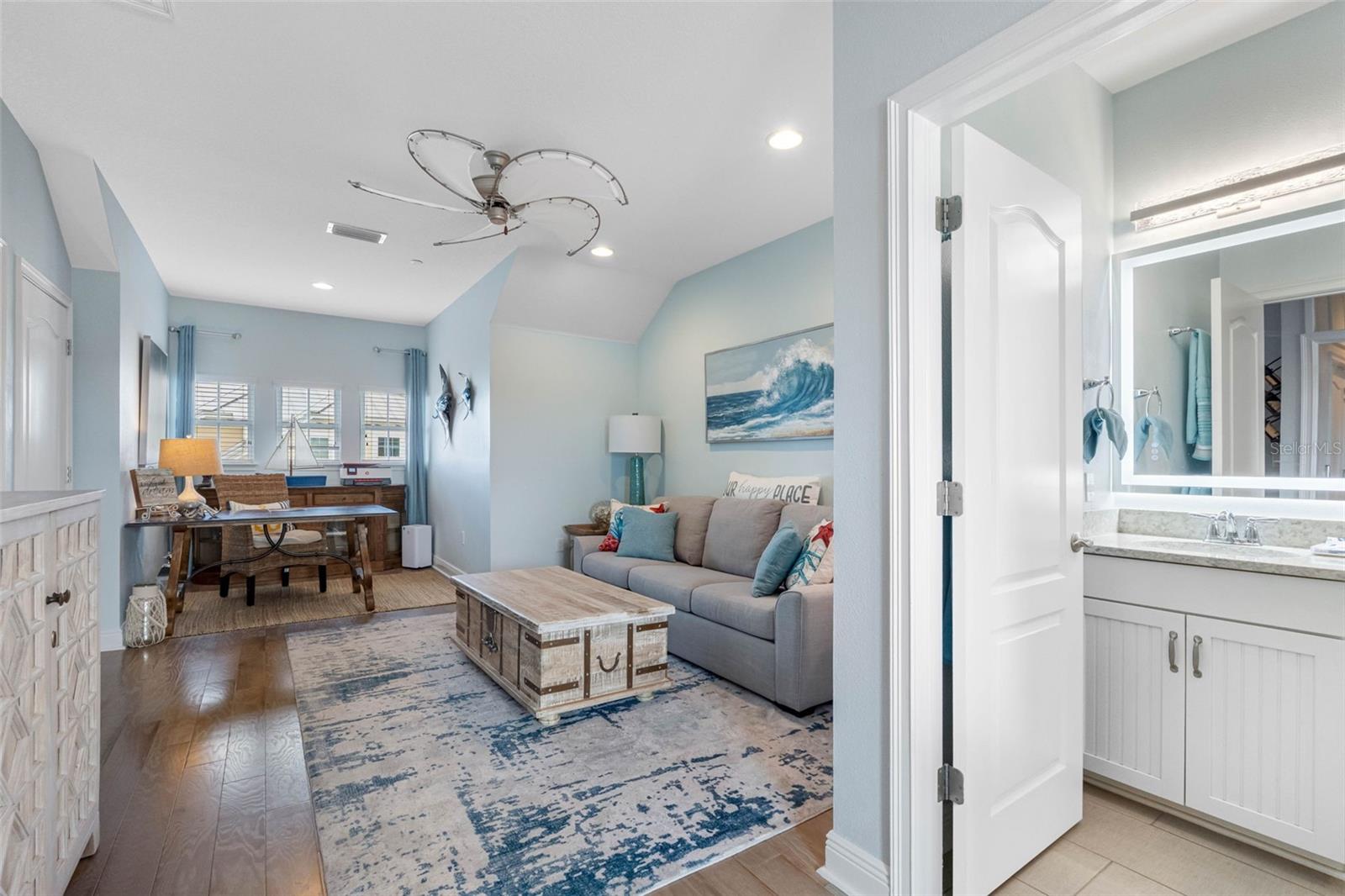 19915 GULF BLVD #806, INDIAN SHORES, FL, 33785