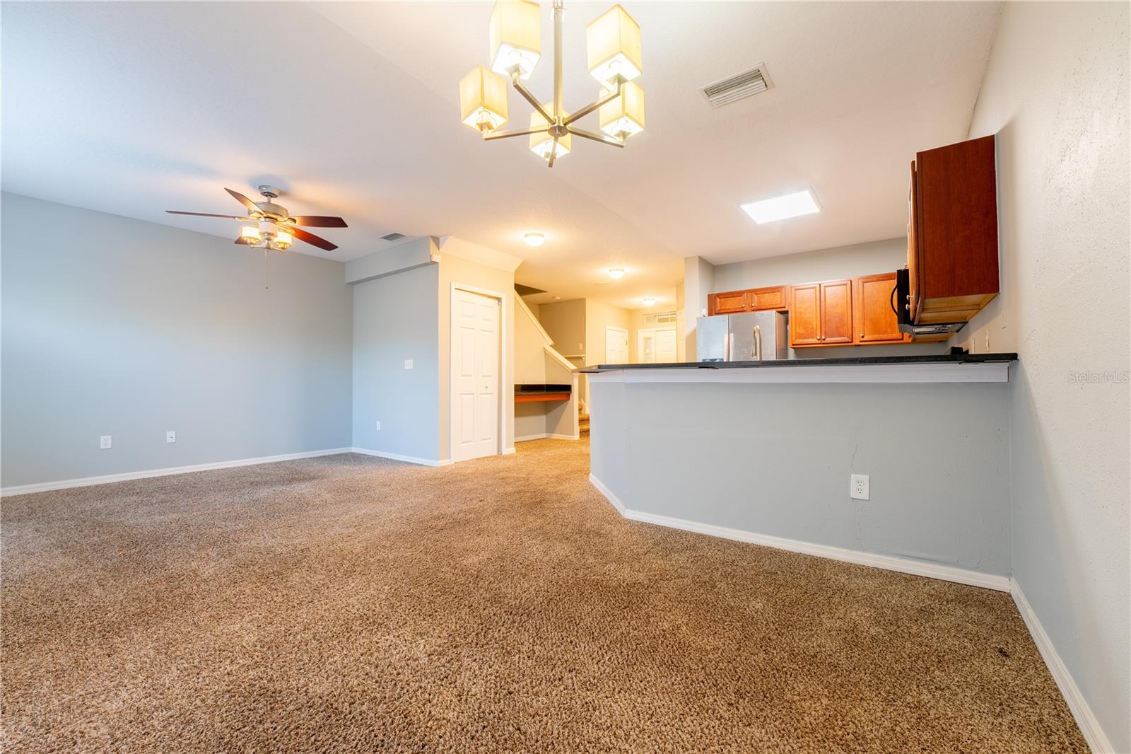 9609 CARLSDALE DR, RIVERVIEW, FL, 33578