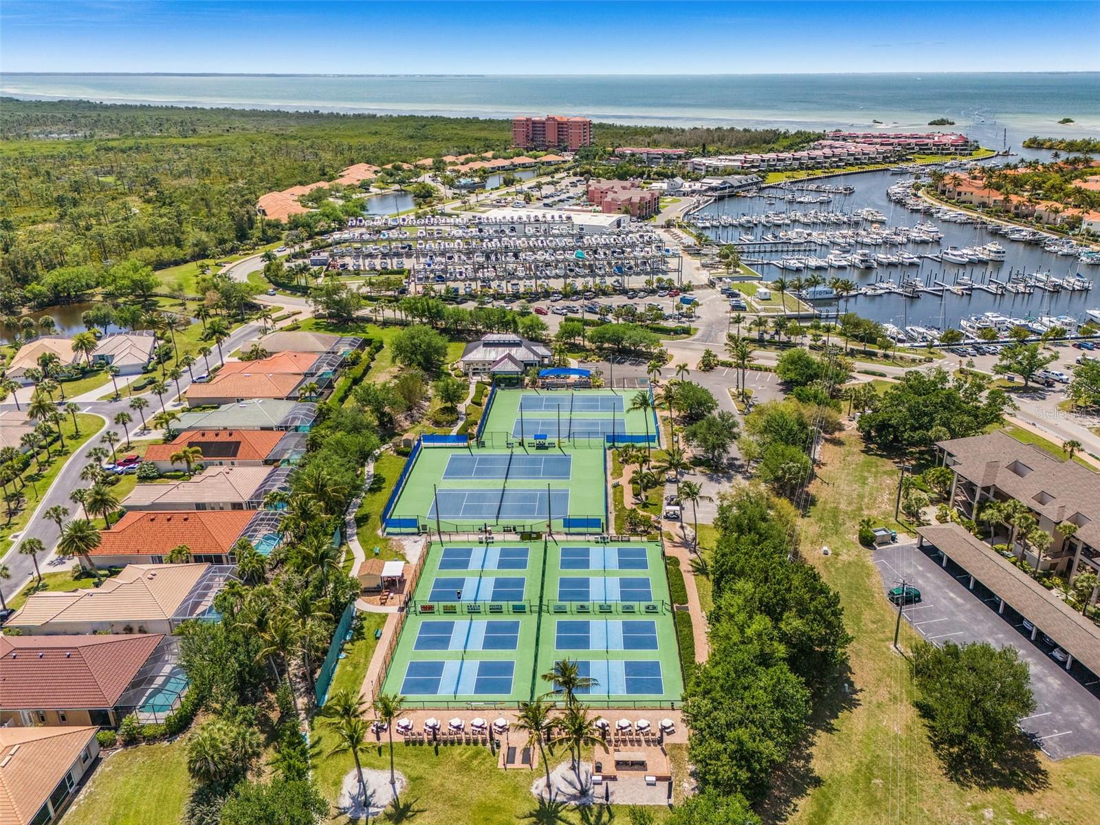 3312 SUNSET KEY CIR CIR #B, PUNTA GORDA, FL, 33955