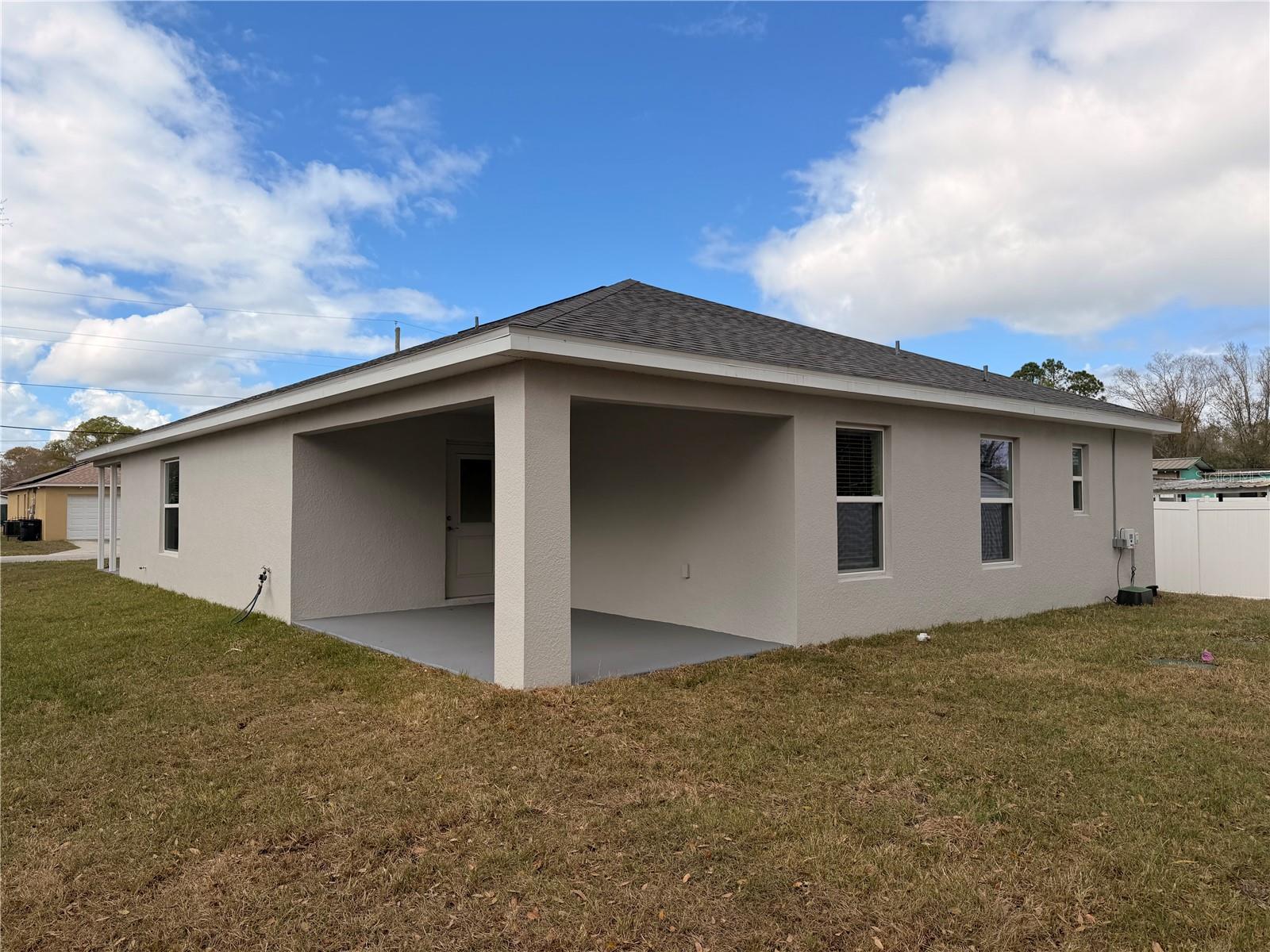 445 ALVINA AVE, LAKE WALES, FL, 33853