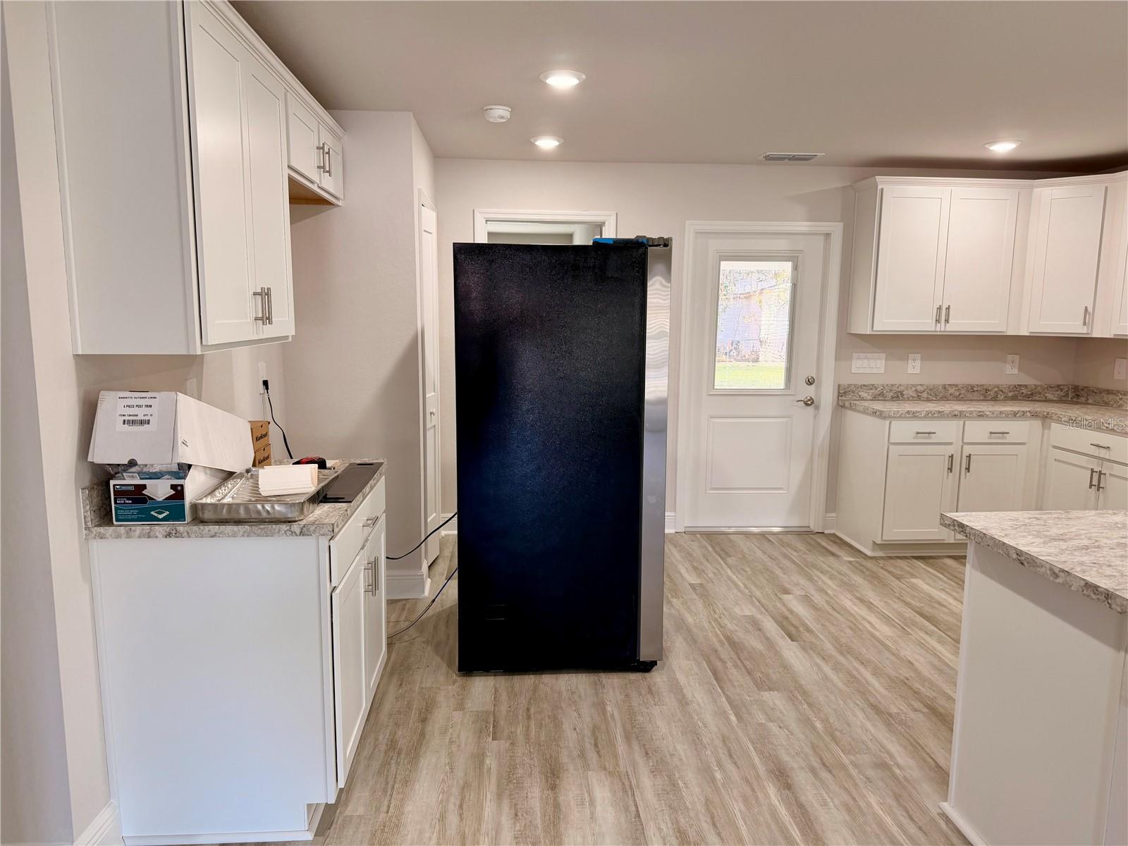 445 ALVINA AVE, LAKE WALES, FL, 33853