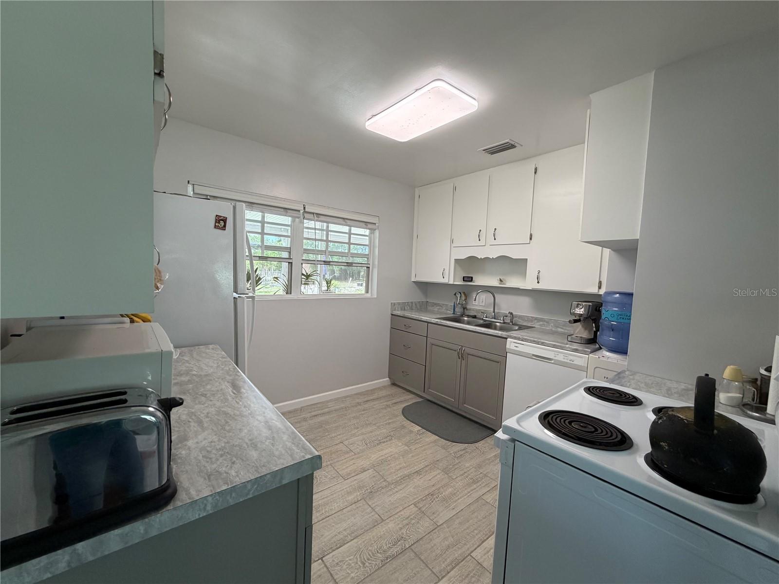 1005 WAYNESVILLE AVE, LAKELAND, FL, 33801