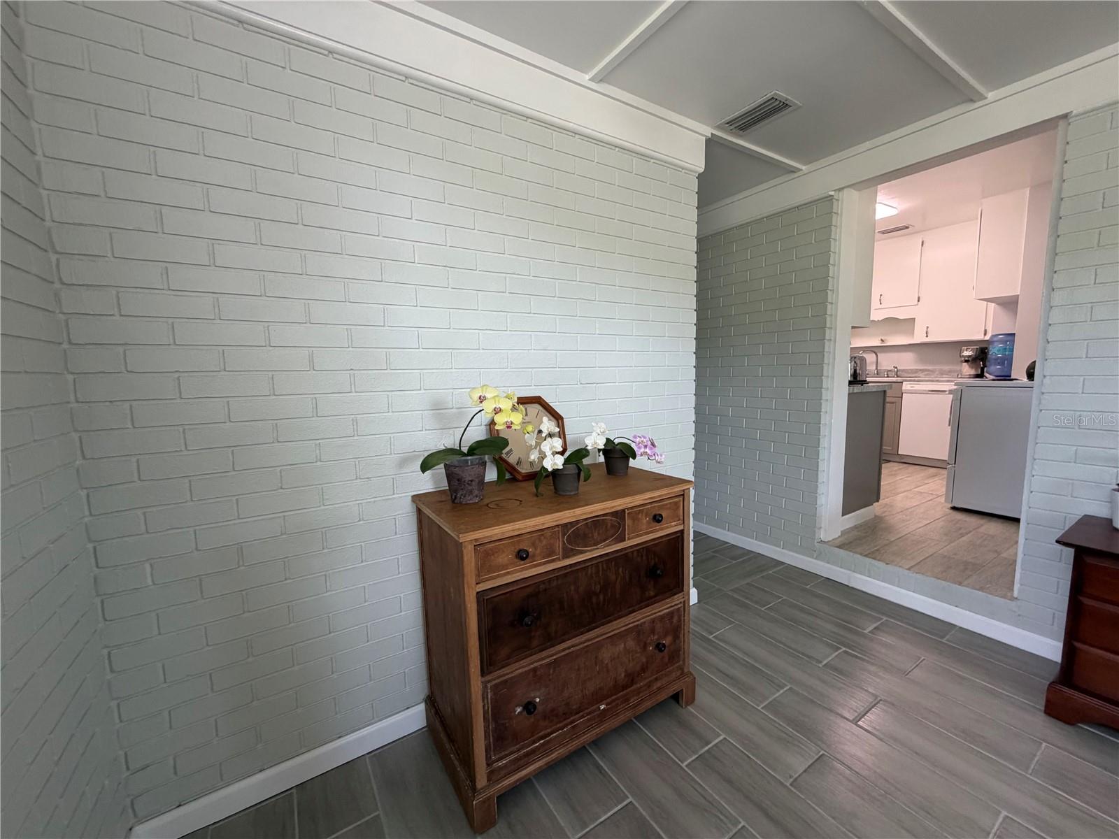 1005 WAYNESVILLE AVE, LAKELAND, FL, 33801