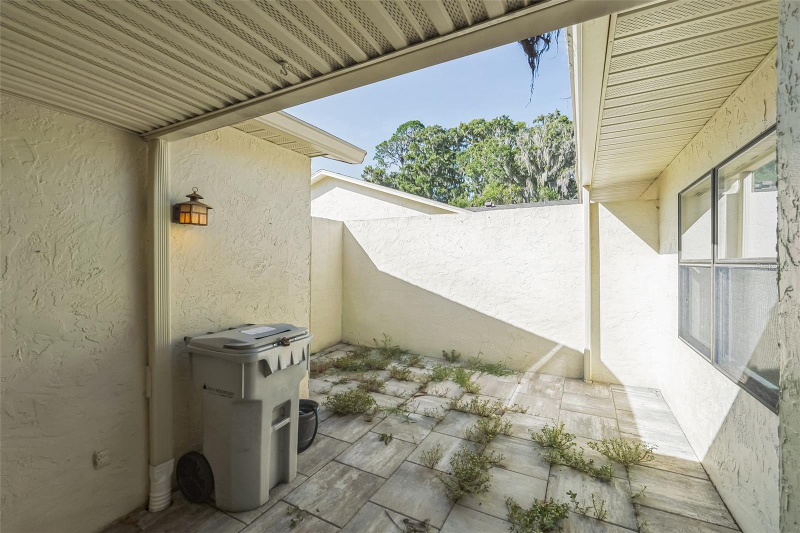 2249 CYPRESS COVE DR #E-3, TAVARES, FL, 32778