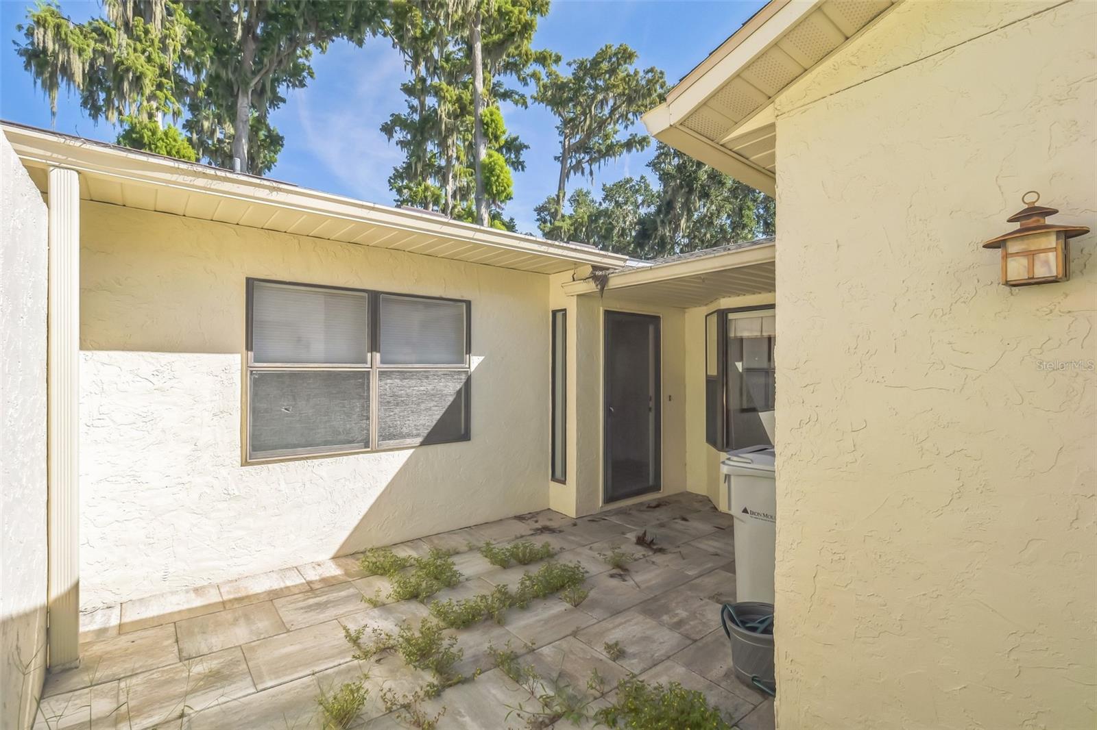 2249 CYPRESS COVE DR #E-3, TAVARES, FL, 32778