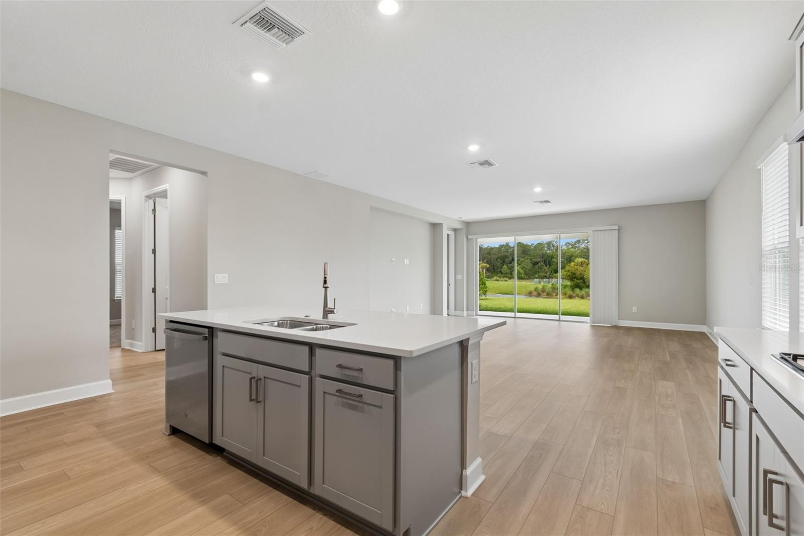 2181 LONGLINER LOOP, WESLEY CHAPEL, FL, 33543