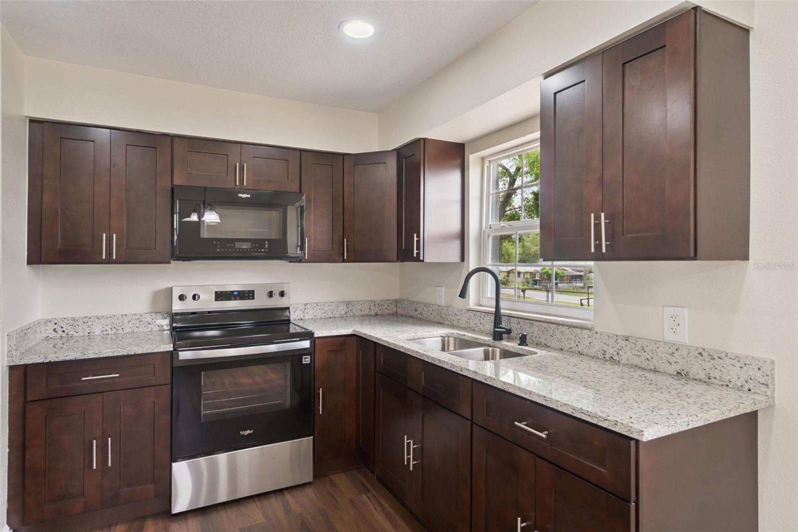 1109 VALENCIA AVE, HAINES CITY, FL, 33844