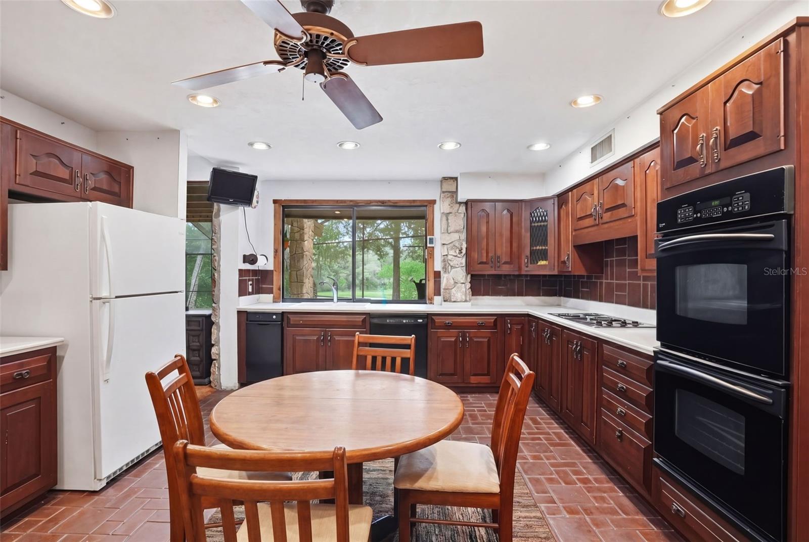 16650 NE 53RD LN, WILLISTON, FL, 32696