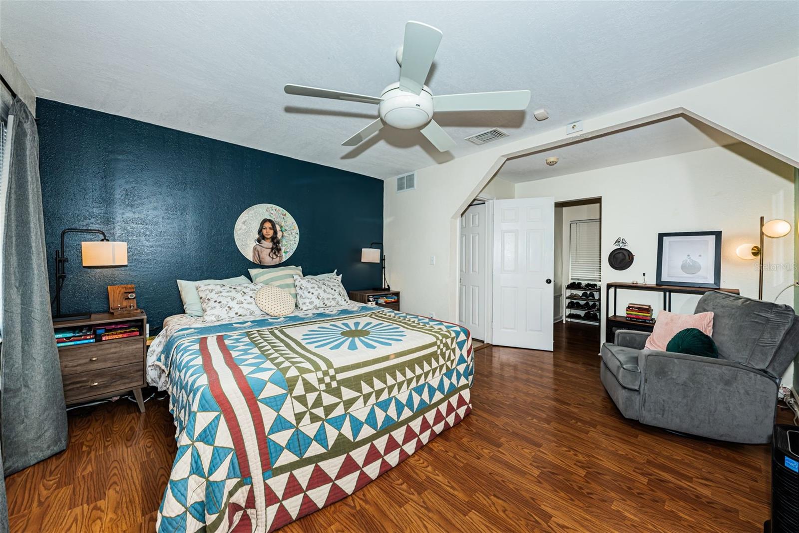 7101 13TH ST N, ST PETERSBURG, FL, 33702