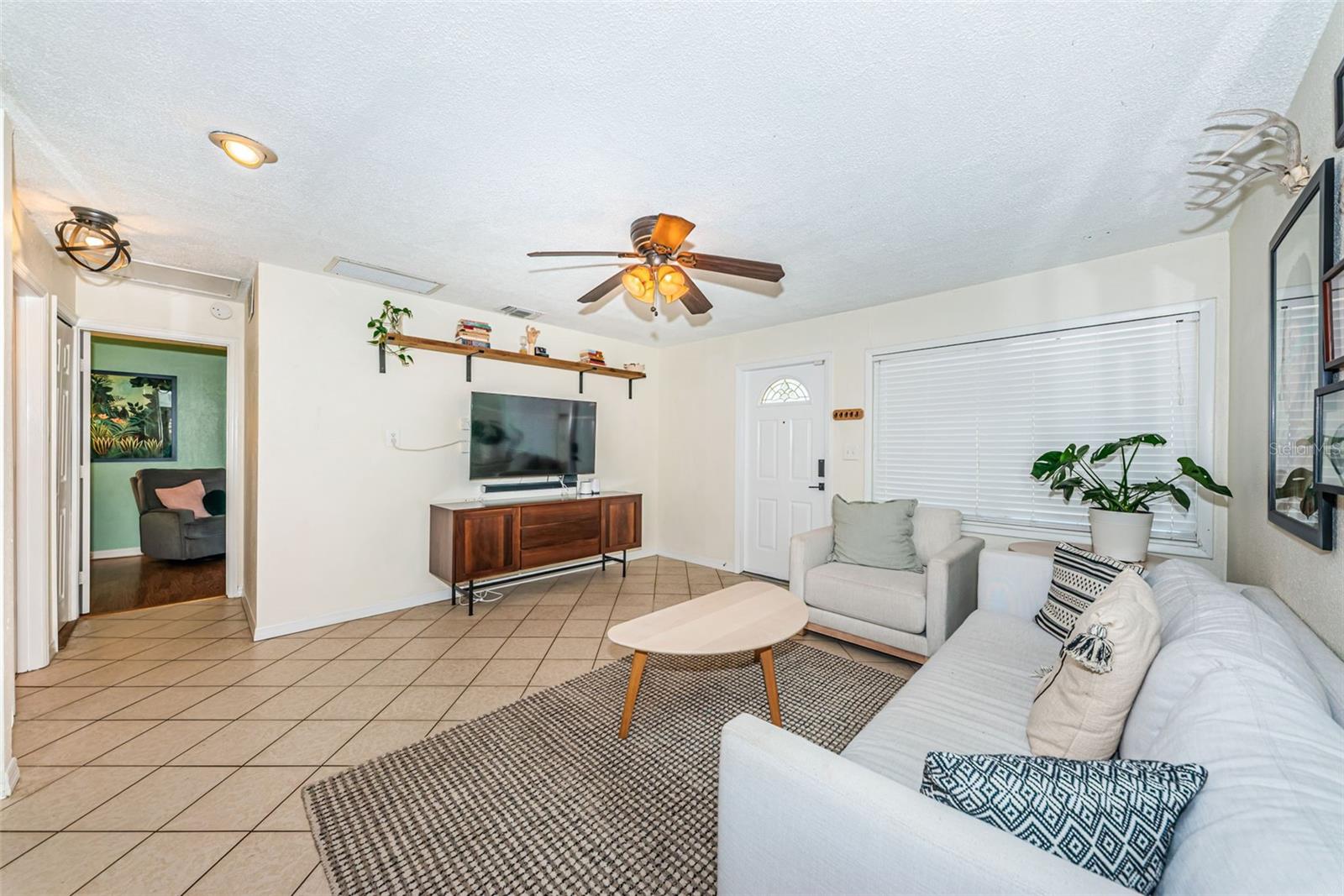 7101 13TH ST N, ST PETERSBURG, FL, 33702