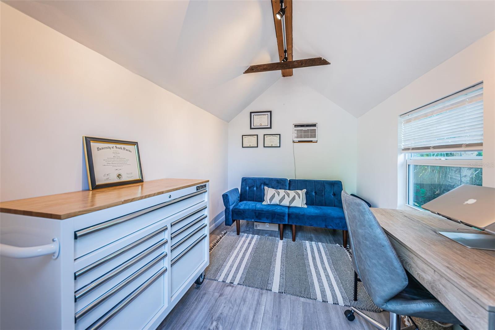 7101 13TH ST N, ST PETERSBURG, FL, 33702