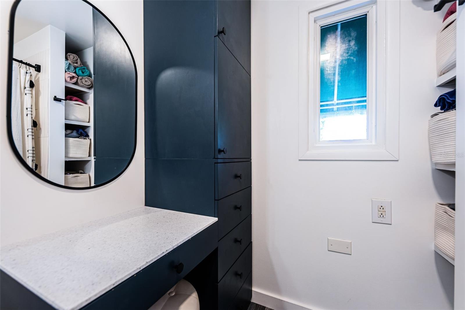 7101 13TH ST N, ST PETERSBURG, FL, 33702