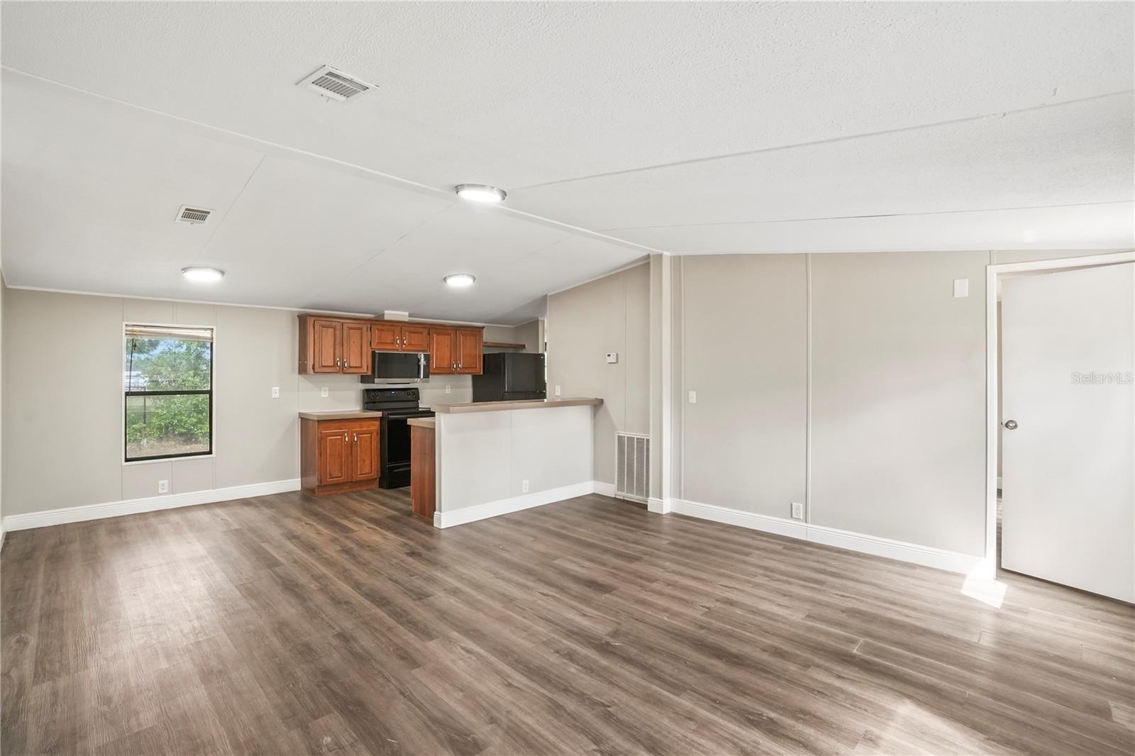 128 PERNELL JOHNSON DR, SEFFNER, FL, 33584