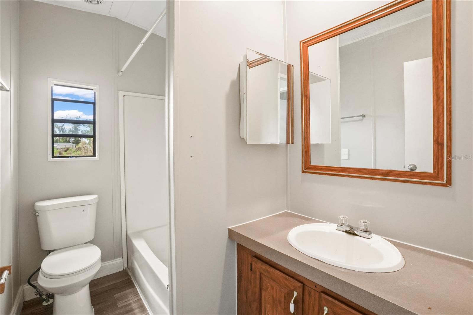 128 PERNELL JOHNSON DR, SEFFNER, FL, 33584