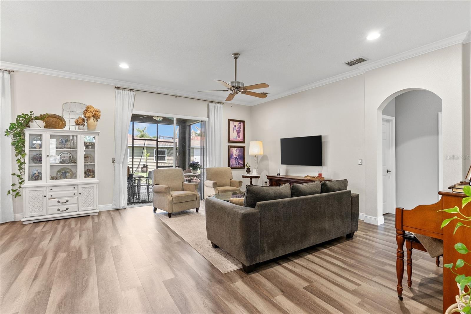 3836 ALAMANDA HILLS LN, LAKELAND, FL, 33813