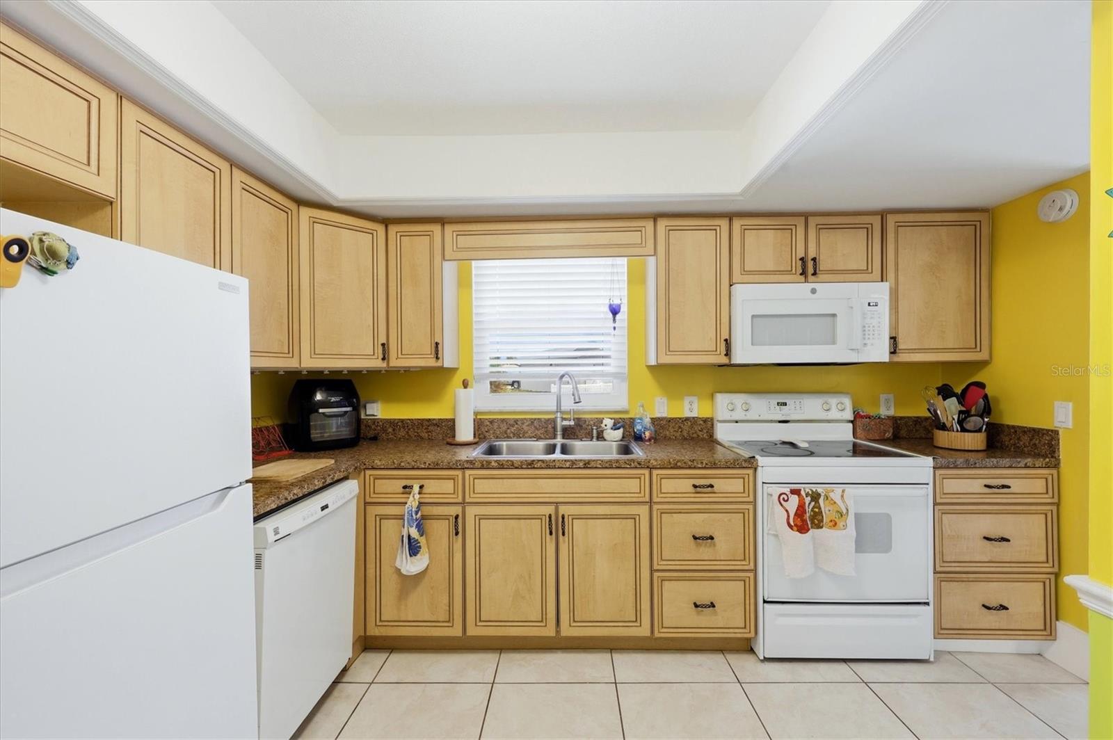 12 GOLFVIEW CT, ROTONDA WEST, FL, 33947