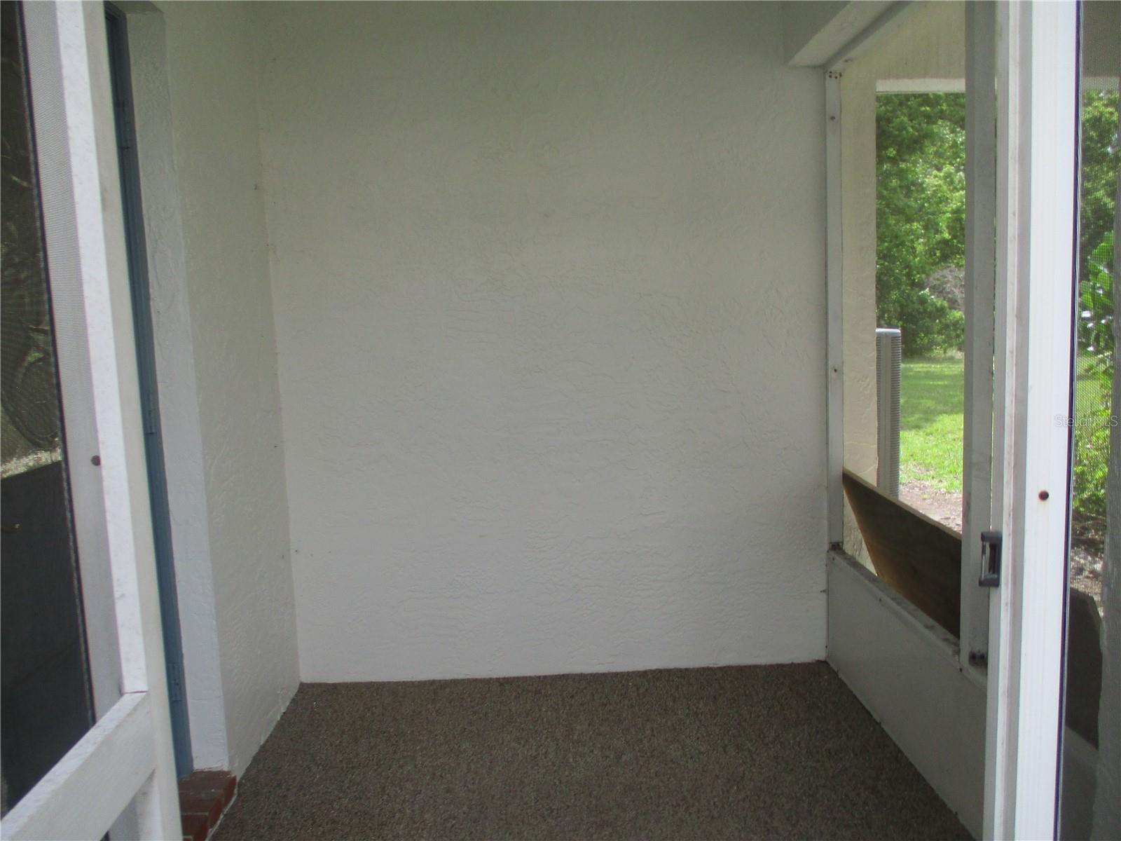 511 FINSBURY CIR #B, SUN CITY CENTER, FL, 33573