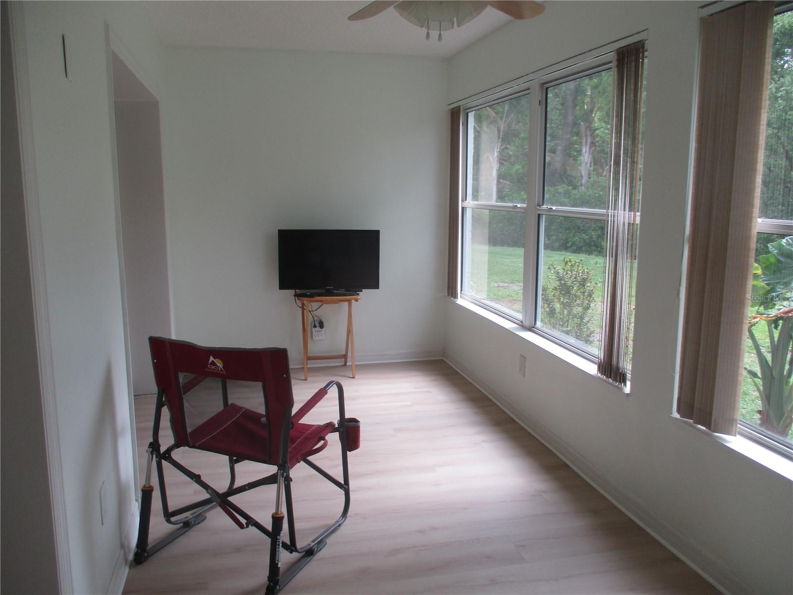 511 FINSBURY CIR #B, SUN CITY CENTER, FL, 33573