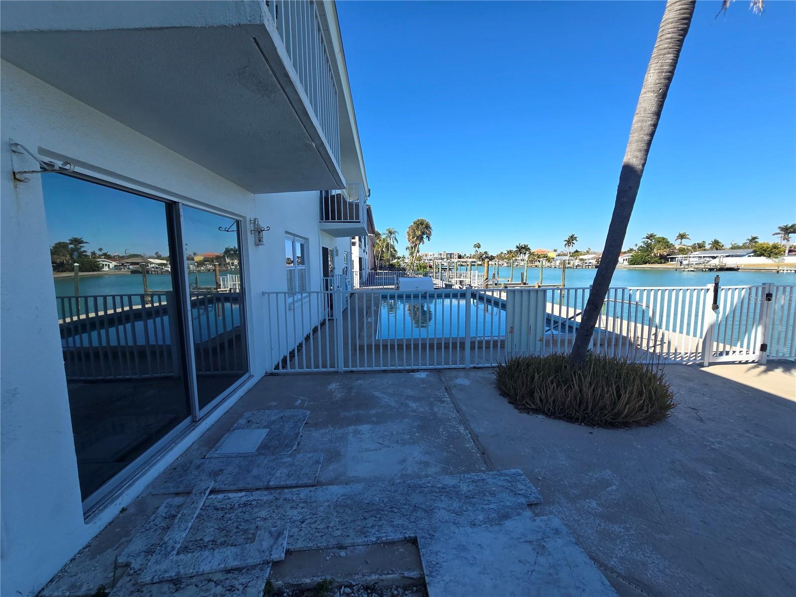 11655 3RD ST E #8, TREASURE ISLAND, FL, 33706