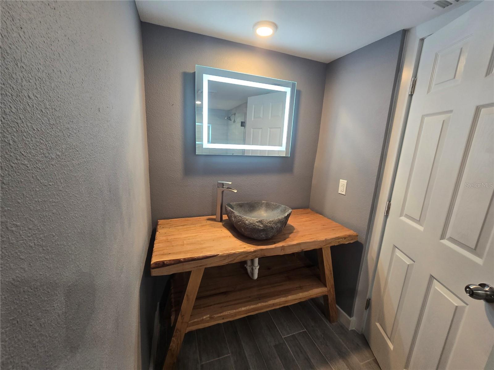 11655 3RD ST E #8, TREASURE ISLAND, FL, 33706