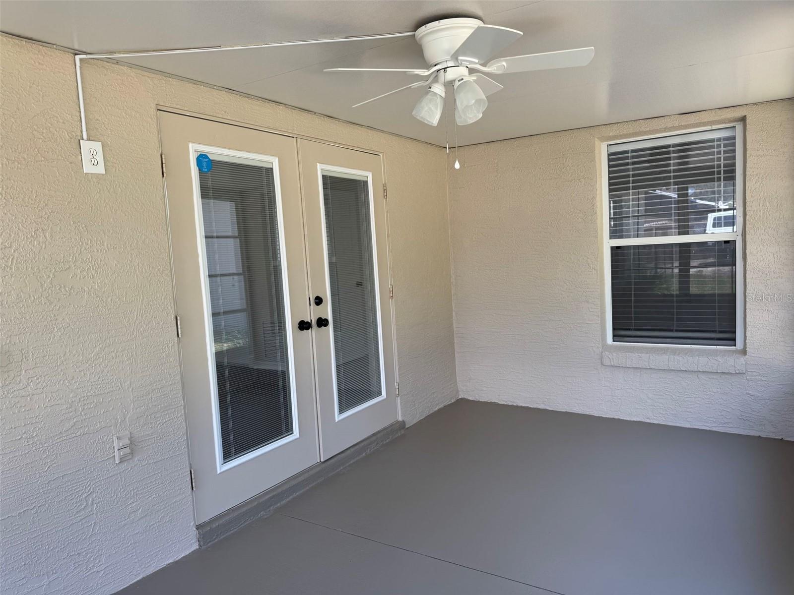 40751 W 4TH AVE, UMATILLA, FL, 32784