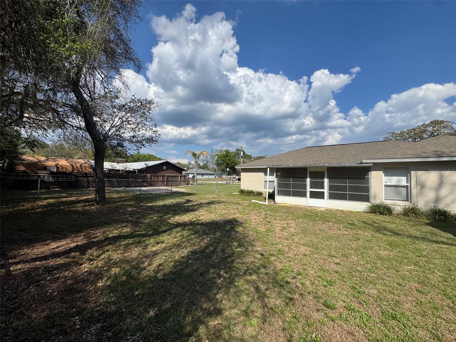 40751 W 4TH AVE, UMATILLA, FL, 32784