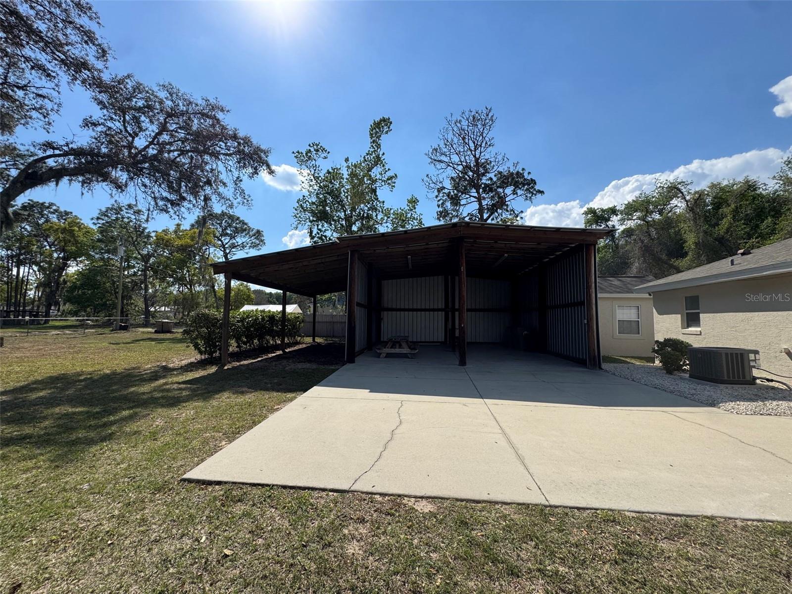 40751 W 4TH AVE, UMATILLA, FL, 32784