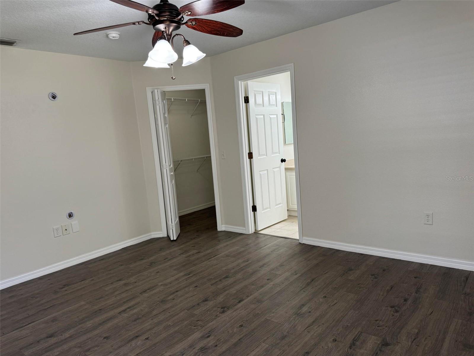 40751 W 4TH AVE, UMATILLA, FL, 32784