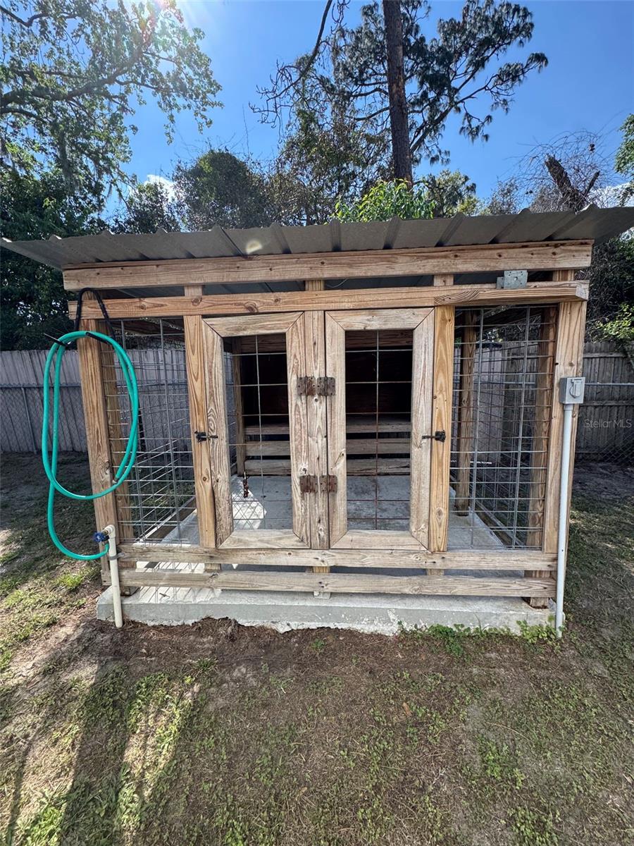 40751 W 4TH AVE, UMATILLA, FL, 32784