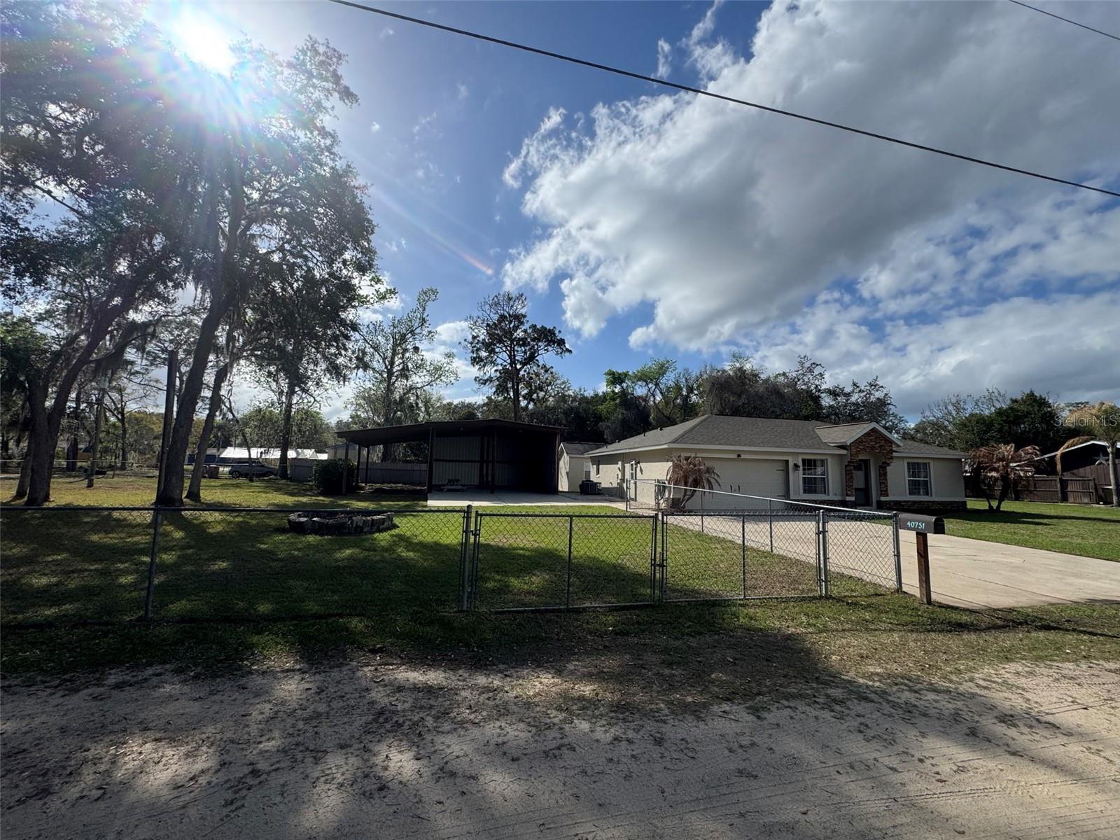 40751 W 4TH AVE, UMATILLA, FL, 32784