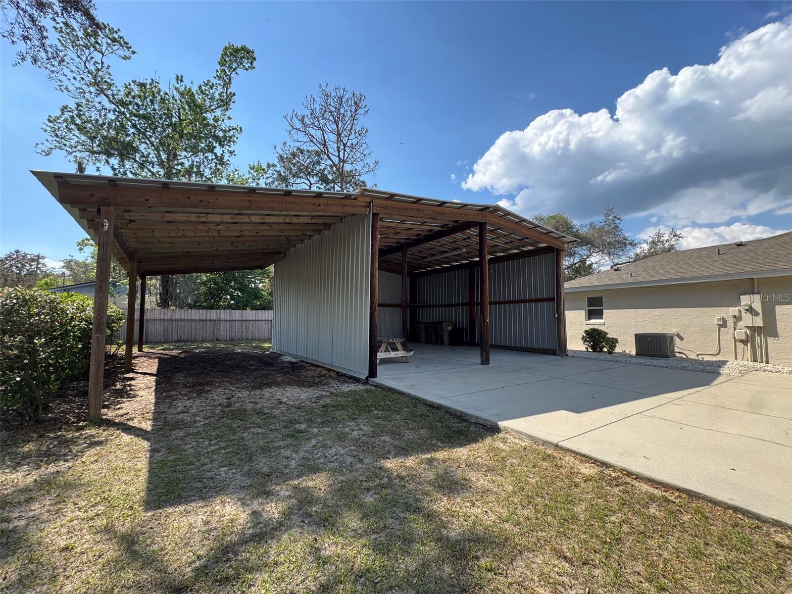 40751 W 4TH AVE, UMATILLA, FL, 32784