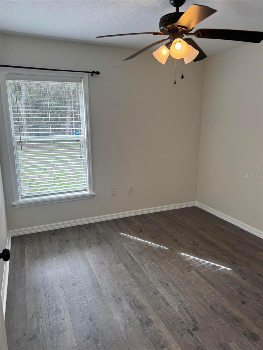 40751 W 4TH AVE, UMATILLA, FL, 32784