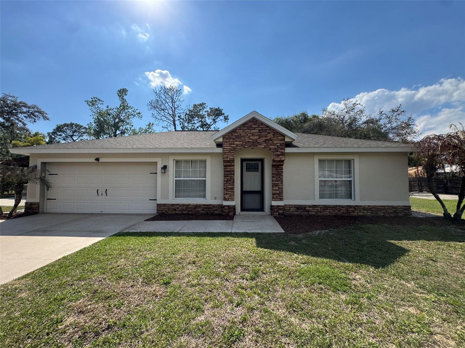 40751 W 4TH AVE, UMATILLA, FL, 32784