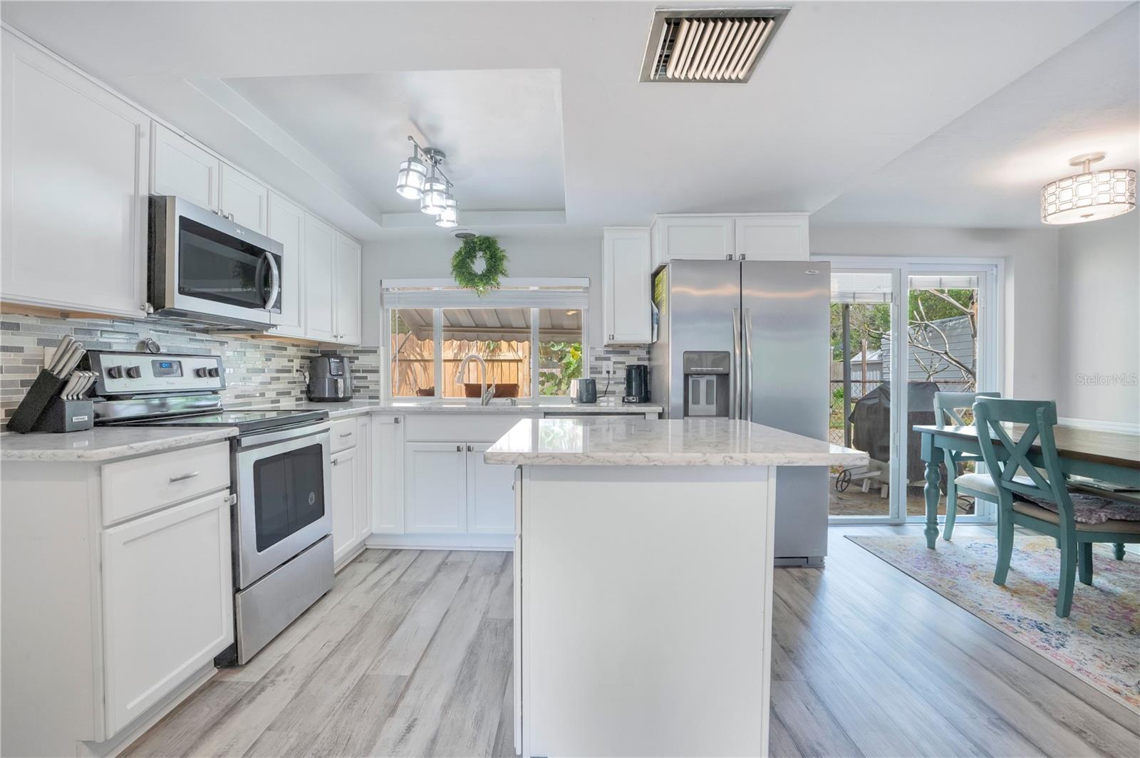 391 N WALTON AVE, TARPON SPRINGS, FL, 34689