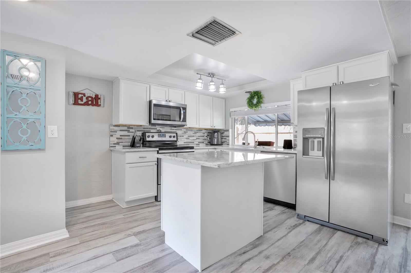 391 N WALTON AVE, TARPON SPRINGS, FL, 34689