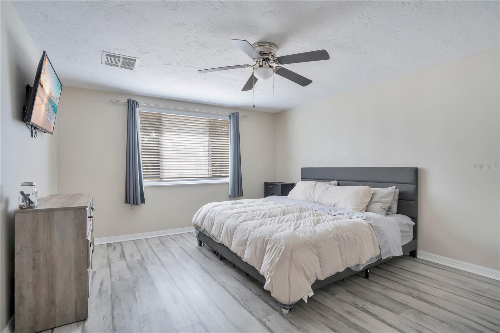 391 N WALTON AVE, TARPON SPRINGS, FL, 34689