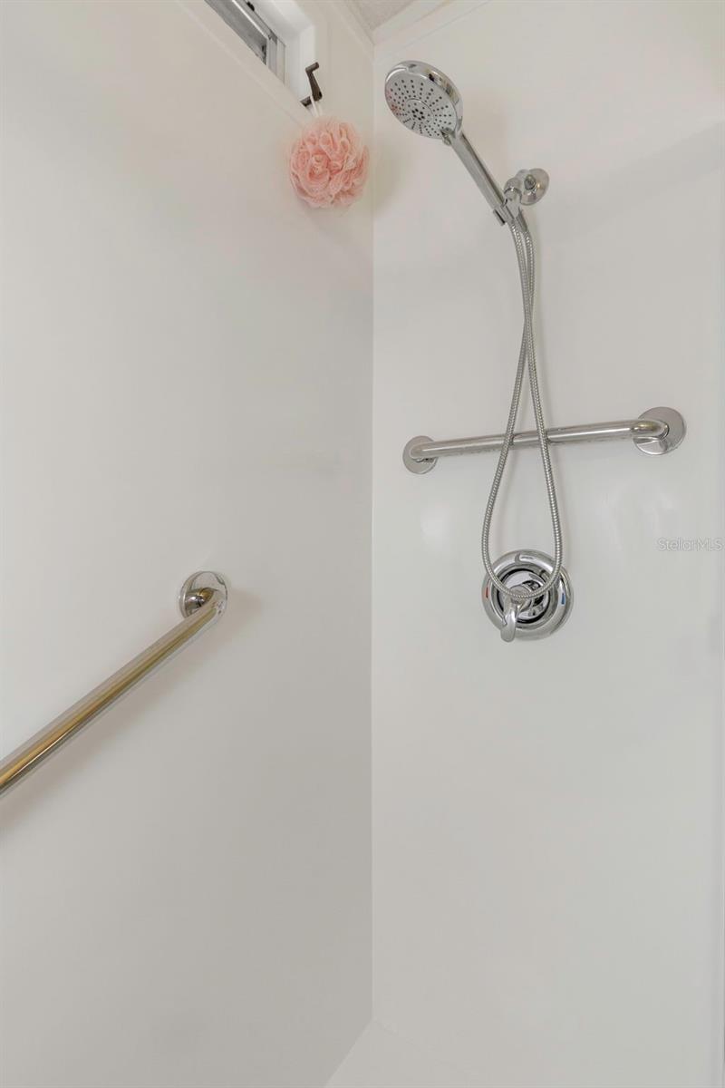 106 THATCH PALM ST W, LARGO, FL, 33770